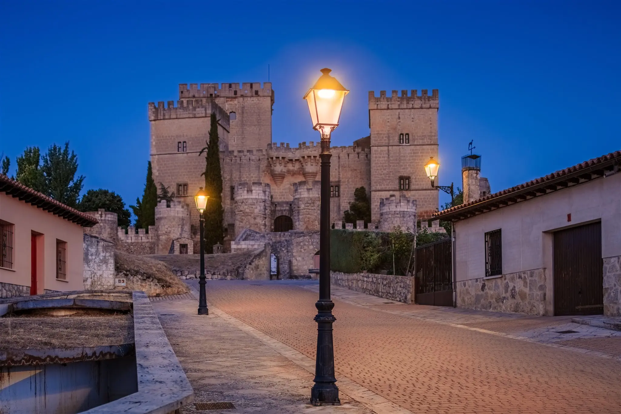 Alumbrado público - Andrés y Lajo (4/10)