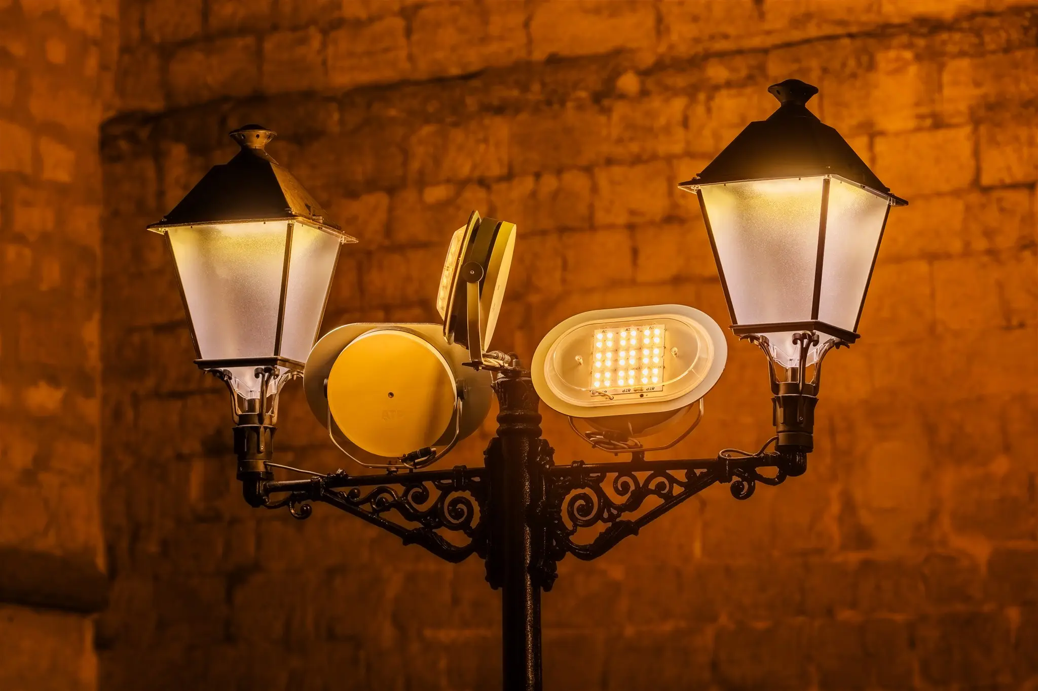 Alumbrado público - Andrés y Lajo (5/10)