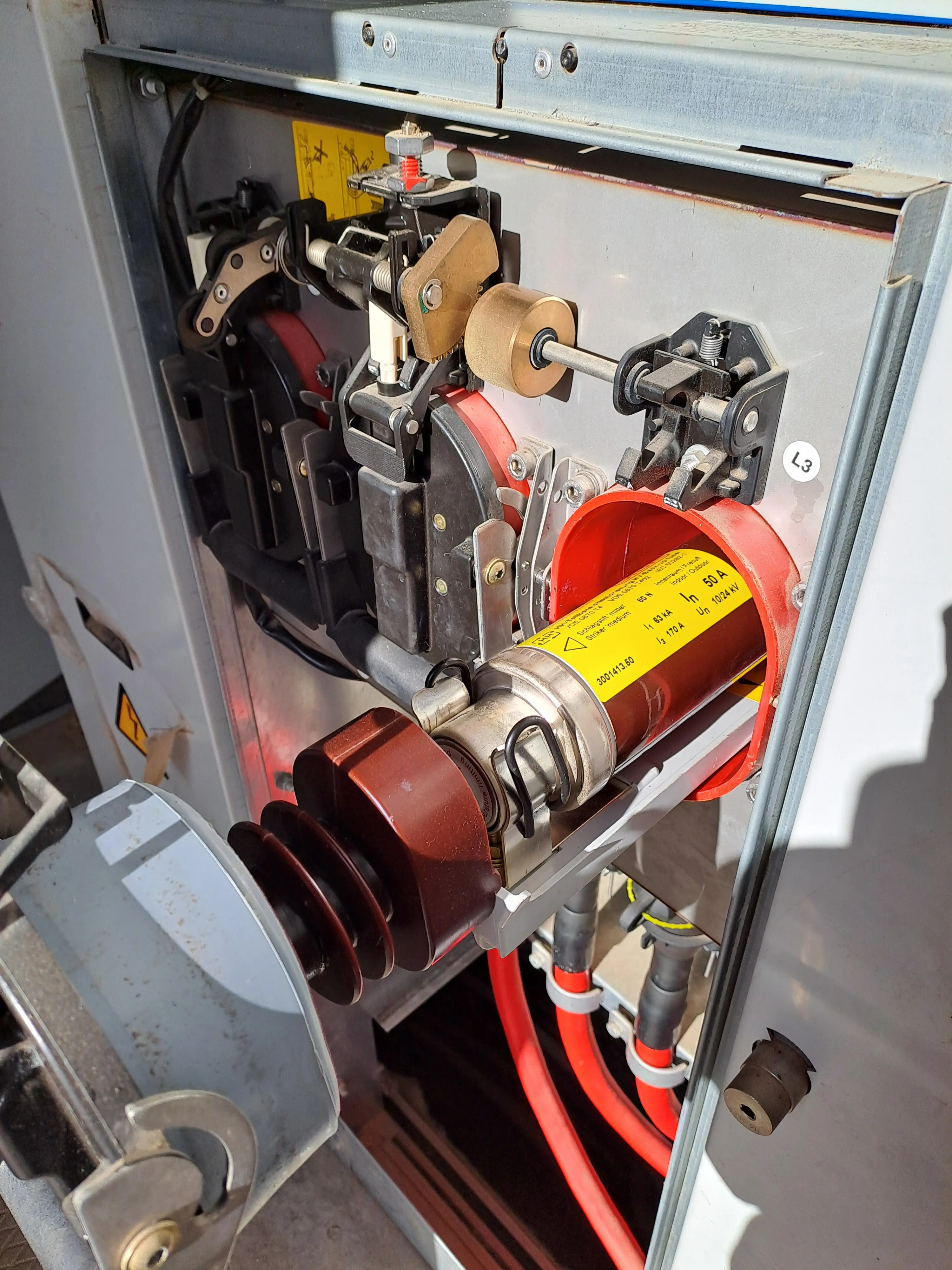 Centros de transformación - Andrés y Lajo (2/10)