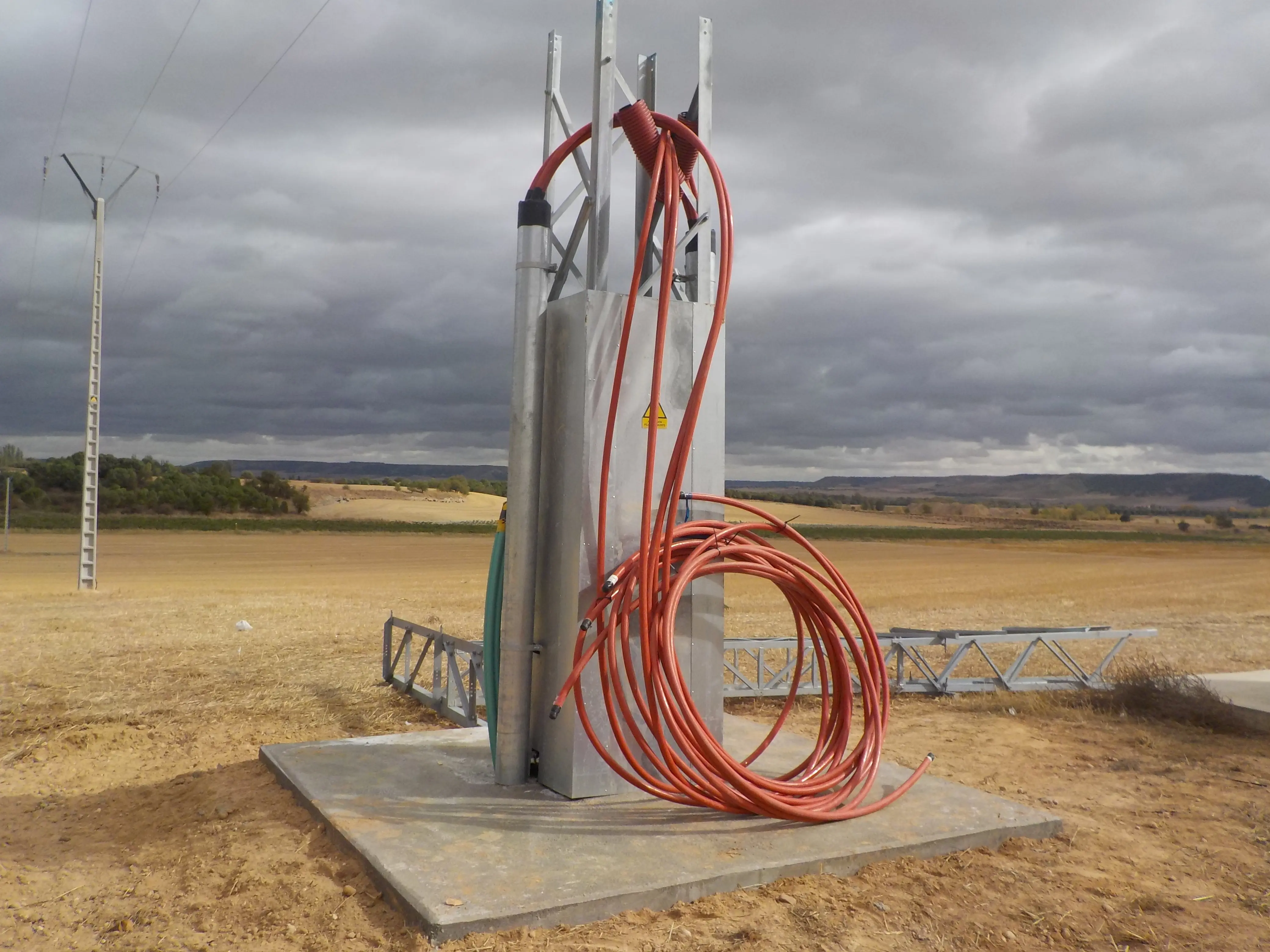 Distribución de energía - Andrés y Lajo (1/6)