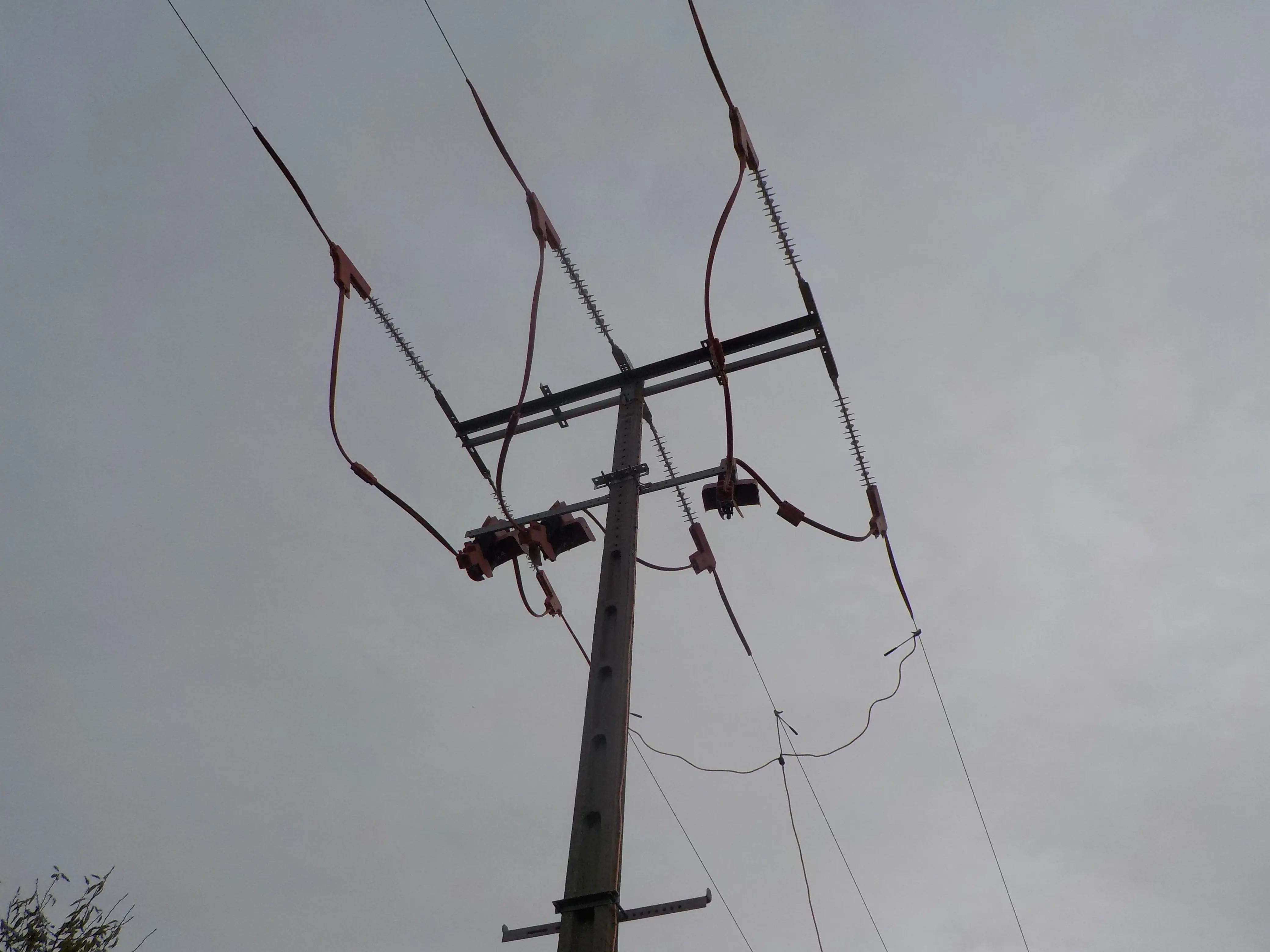 Distribución de energía - Andrés y Lajo (5/6)