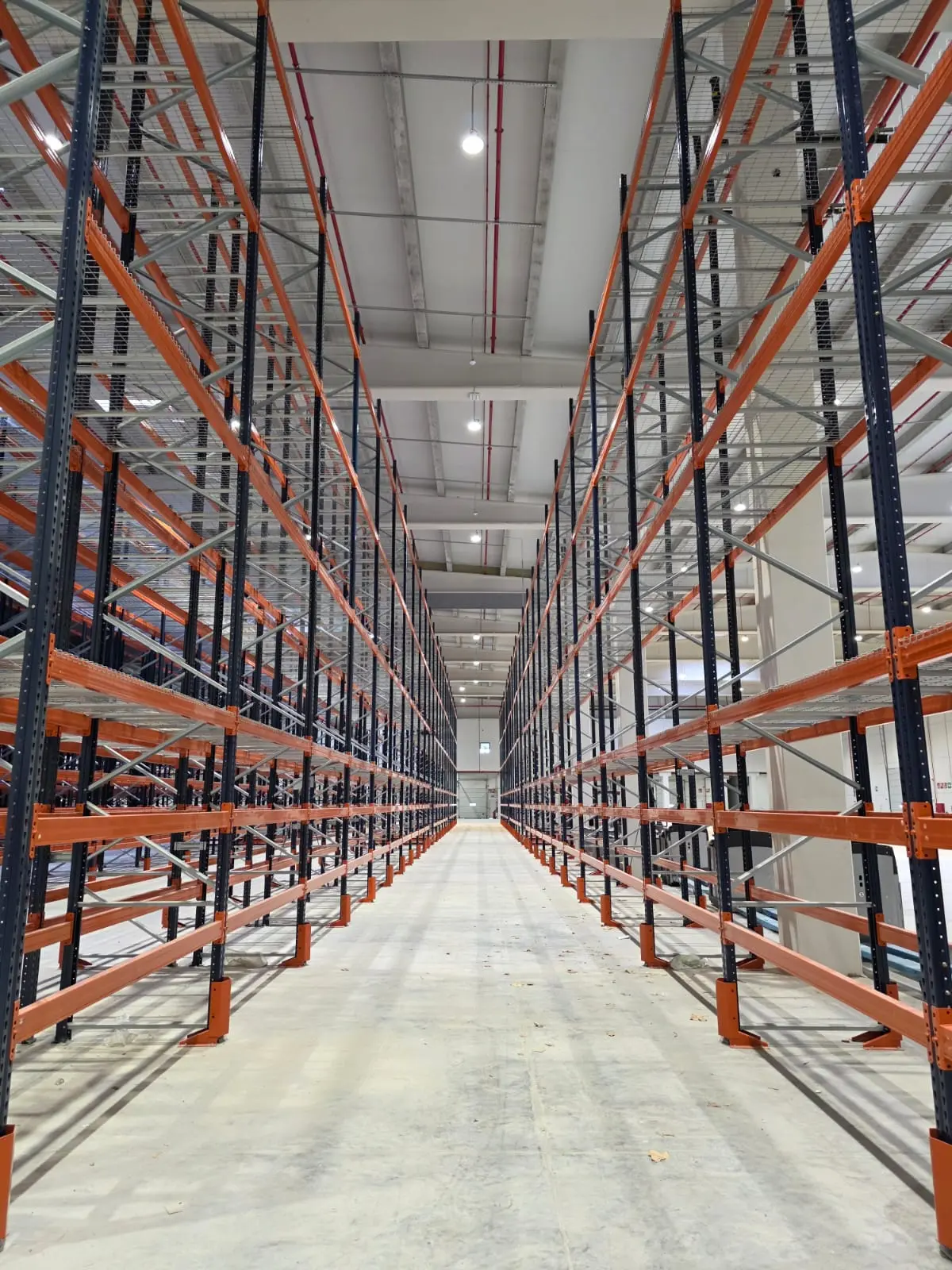 Suministro de materiales - Andrés y Lajo (2/3)